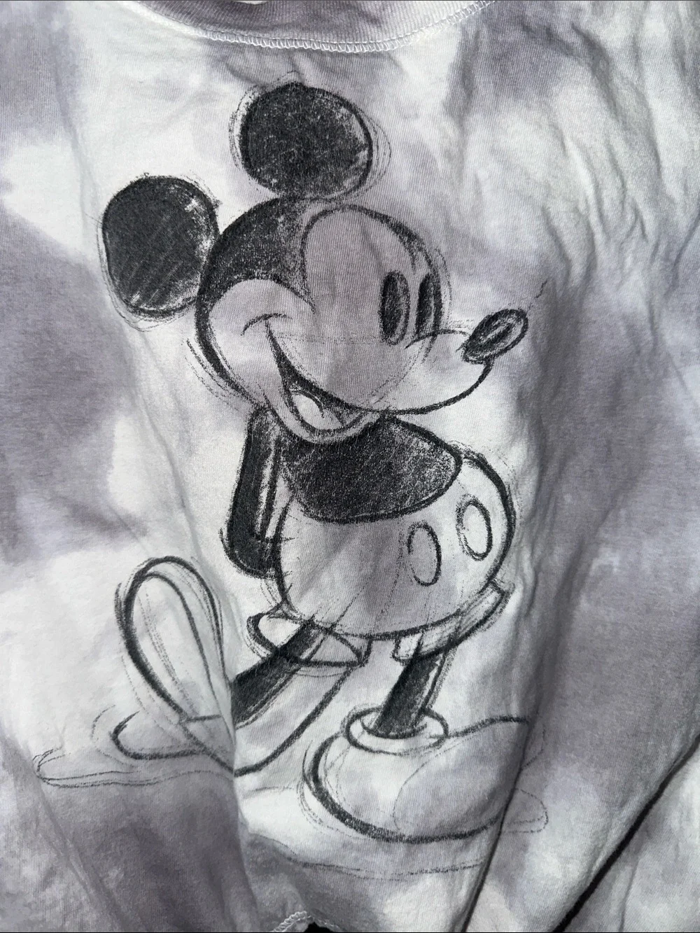🎉Old Navy Gray Tie-Dye Mickey Mouse Tie-Front Tee. C340